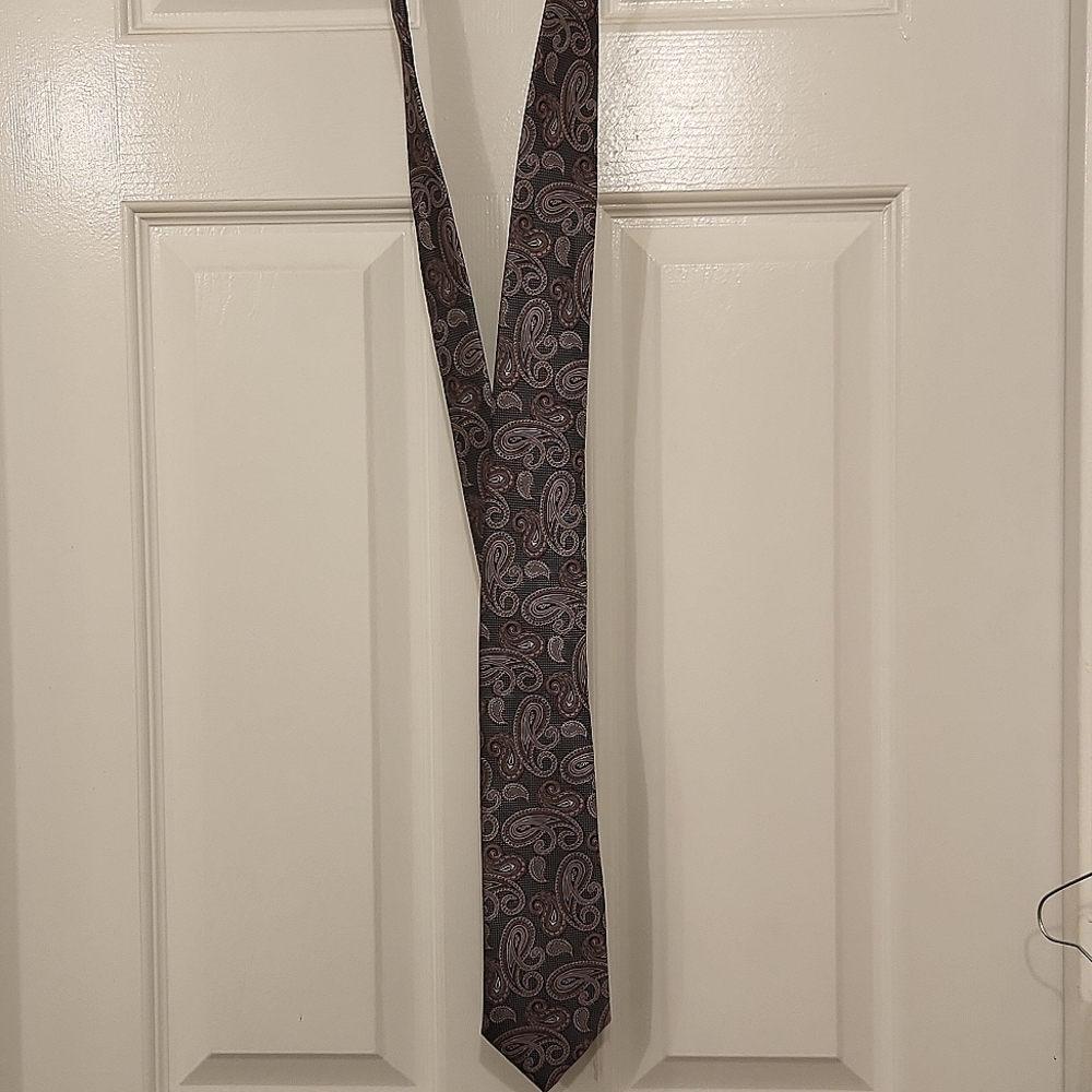 Purple Paisley Tie